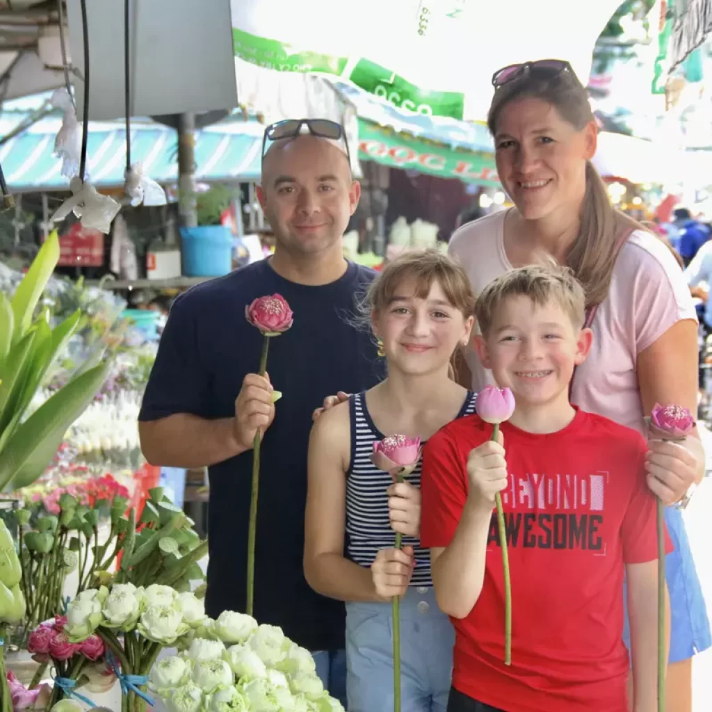 Flower Market - AN Tours Vietnam
