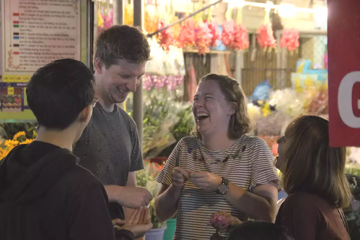 Photos - Local Night Walking Food Tour Saigon - AN Tours Vietnam