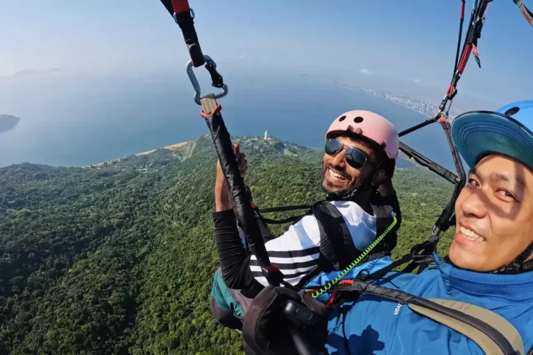 Da Nang City Tour On Sky - Paragliding 11