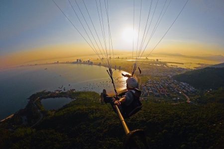 Da Nang City Tour On Sky - Paragliding