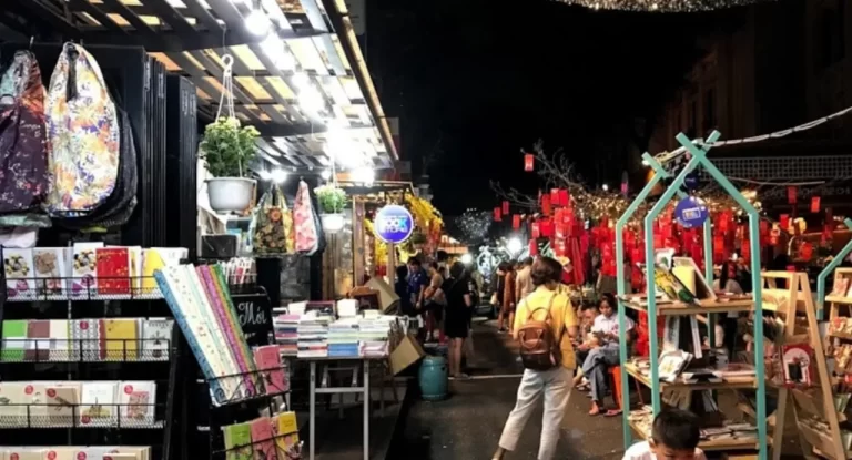 Things to do in Ho Chi Minh at night - AN Tours Vietnam 7