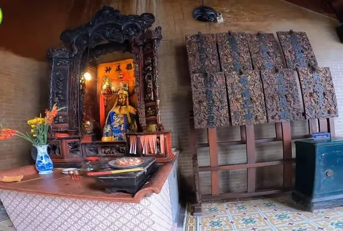 Central of Thien Hau Temple - AN Tours Vietnam