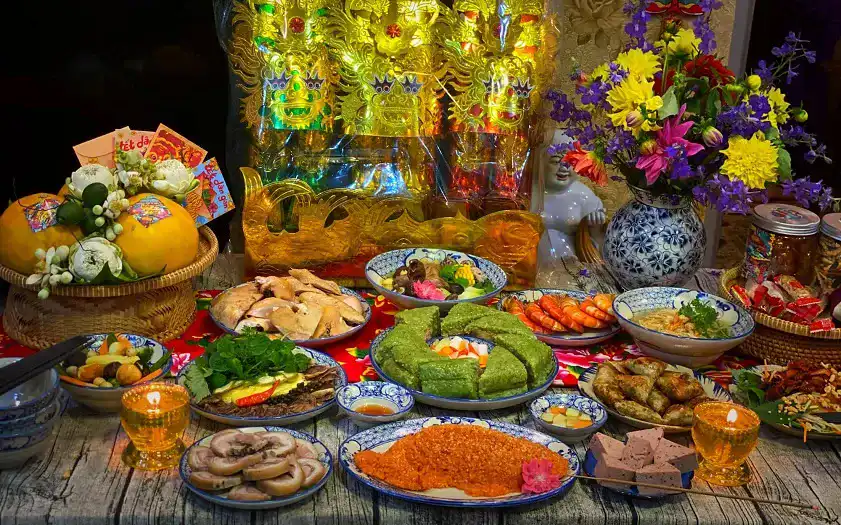 Kitchen Guardians worship - AN Tours Vietnam