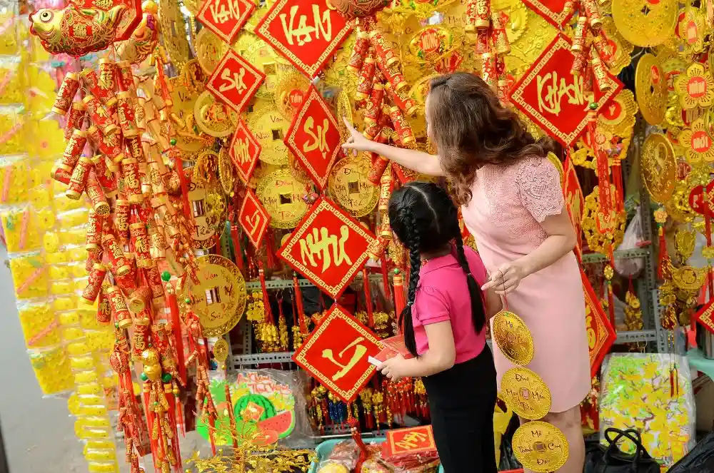 Shopping for holiday items - AN Tours Vietnam