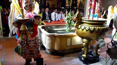 Traveling in Spirit Month - AN Tours Vietnam (3)