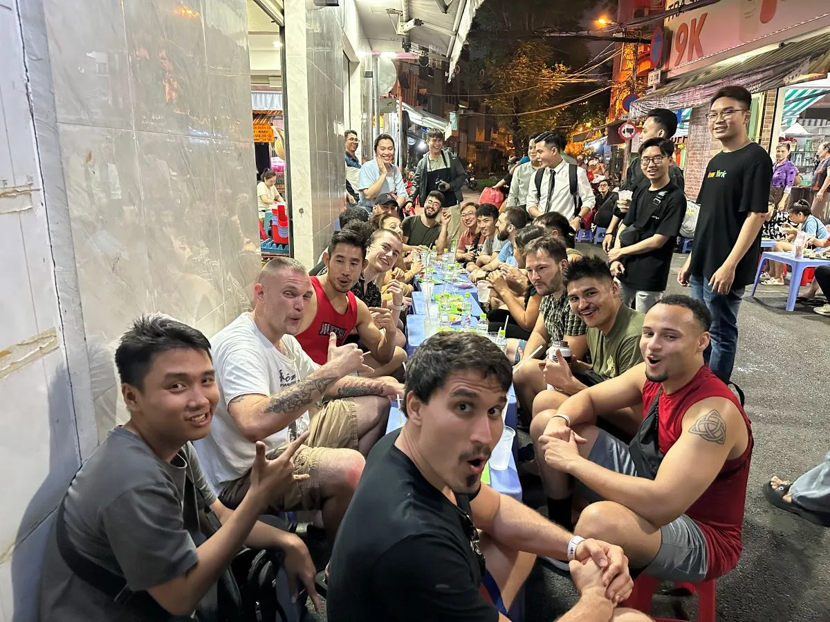 Saigon Food Tour with Jeff Chan - Street Food