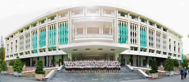 A panorama photo at the front door of Independence Palace