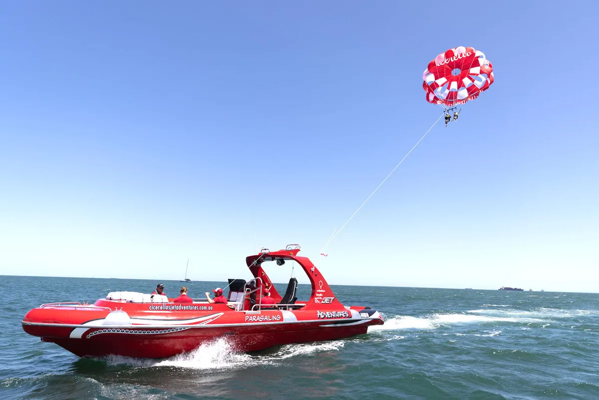 Parasailing - Aerial Sport