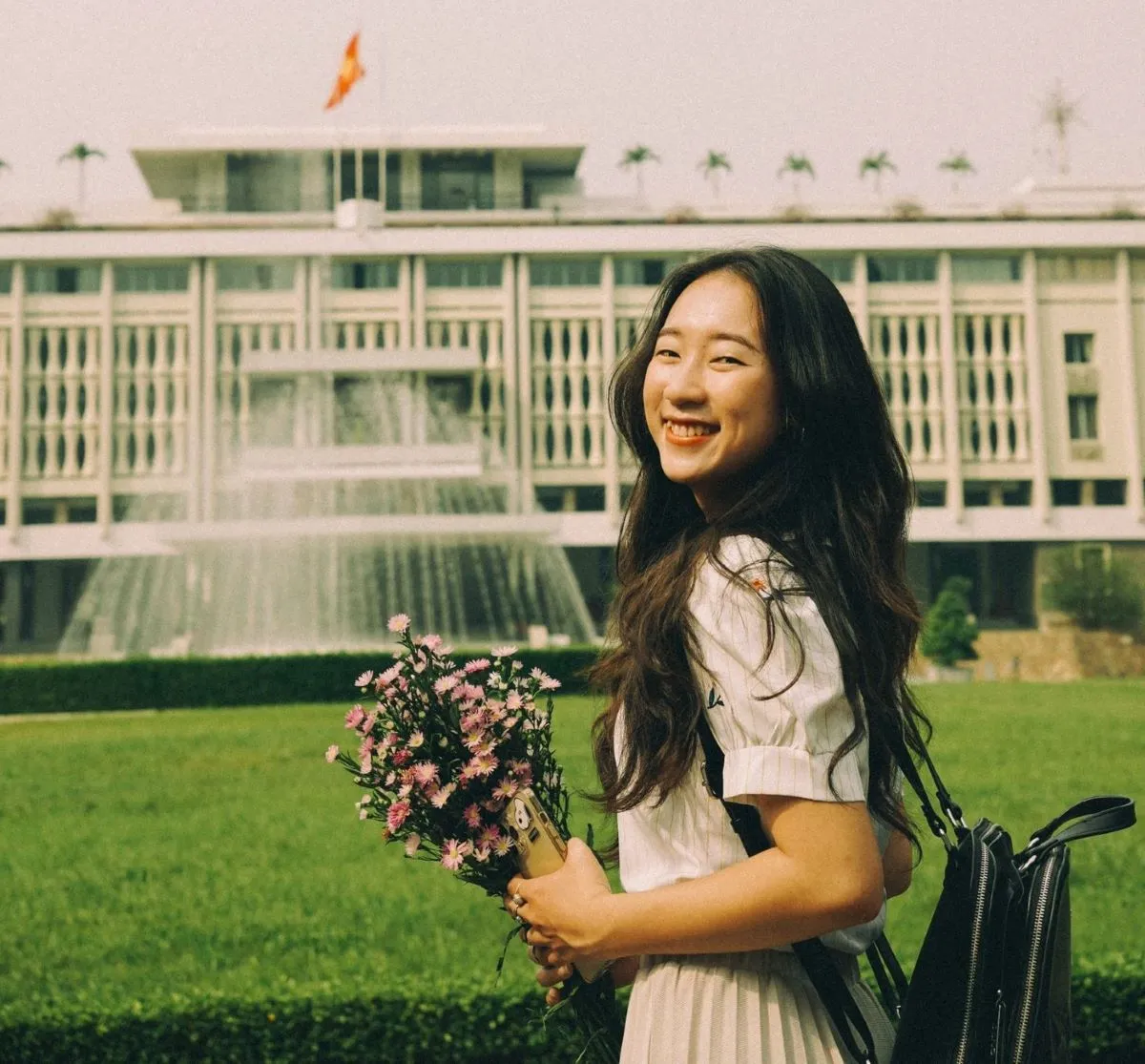 Photos of visitor to Independence Palace - Source Le Thi Phuong Trinh