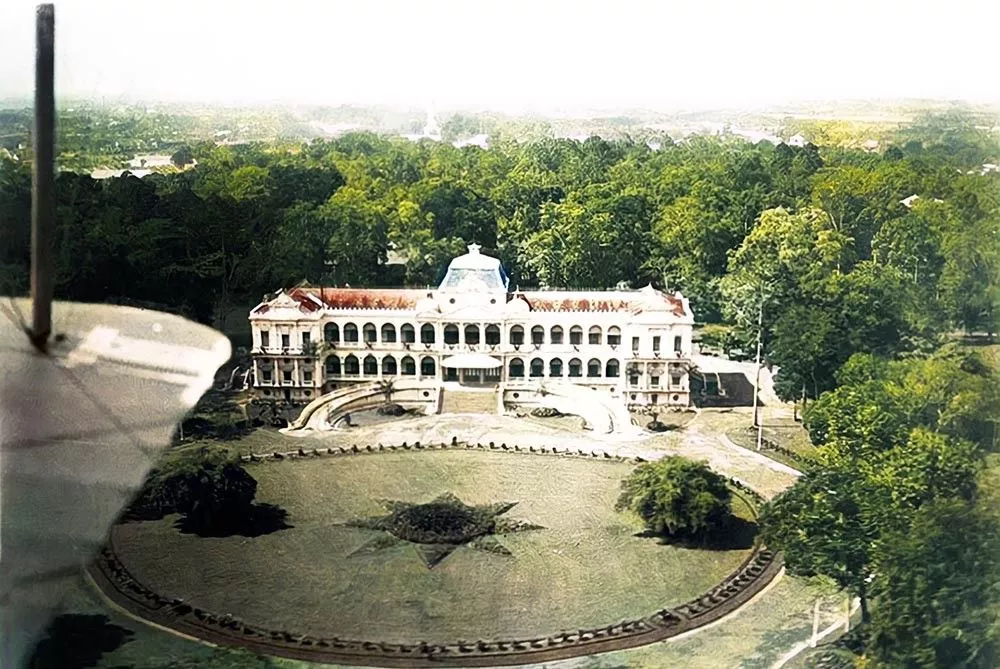 The palace became French colonial administration in Cochinchina - 1871