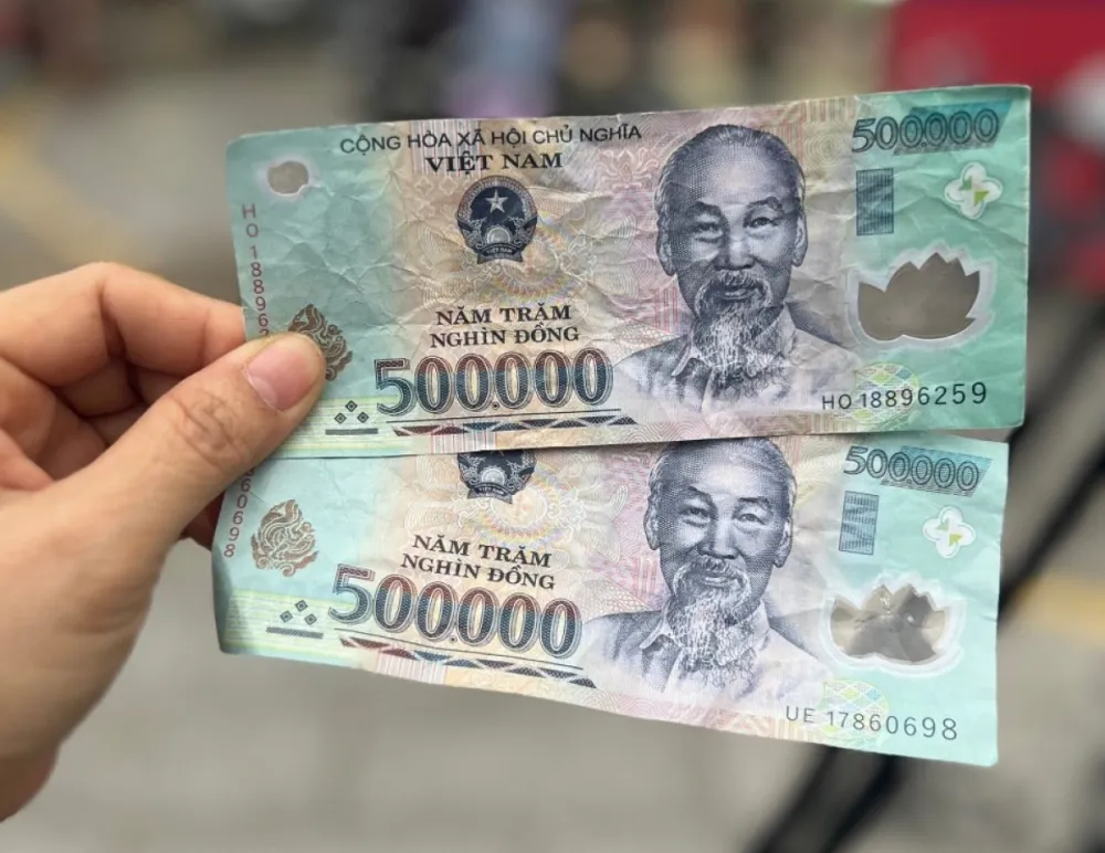 Tilt Test to check fake Vietnam Dong