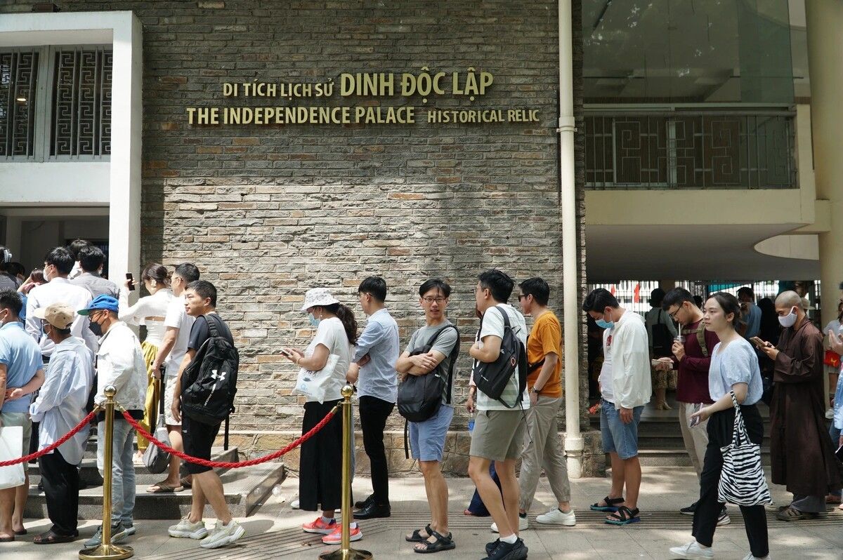 Visitors line up at Independence Place on April 30 and September 02