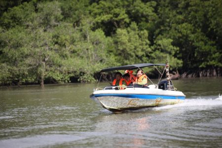 Private Can Gio Tour by Speedboat & Car (Less Touristy)
