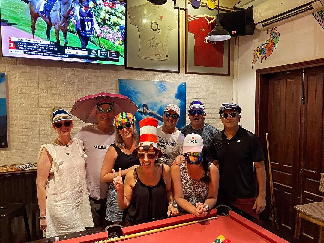 3 Dragons Sports Bar & Restaurant