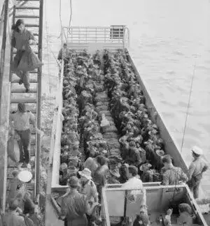 6RAR arrived in Vietnam - June 1966