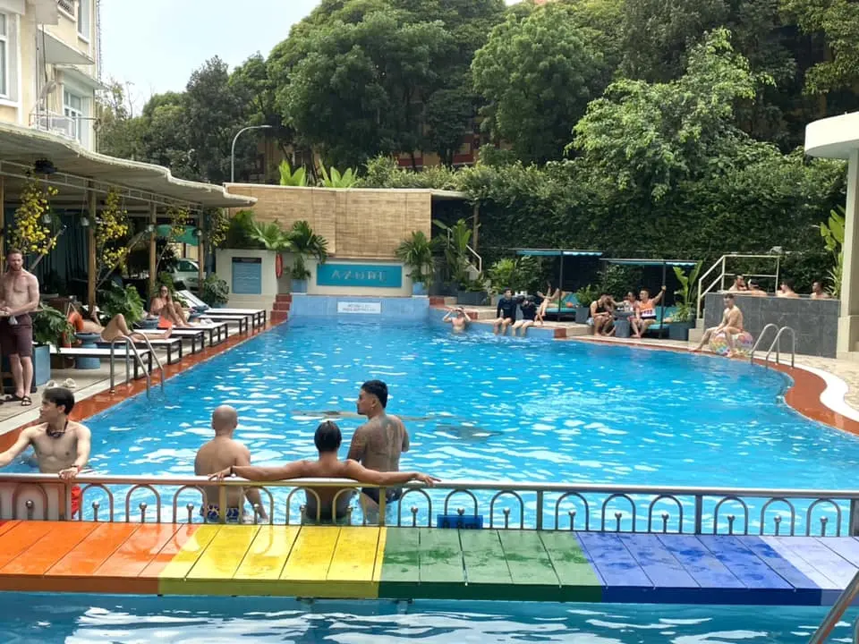 Azure Pool Bar & Lounge