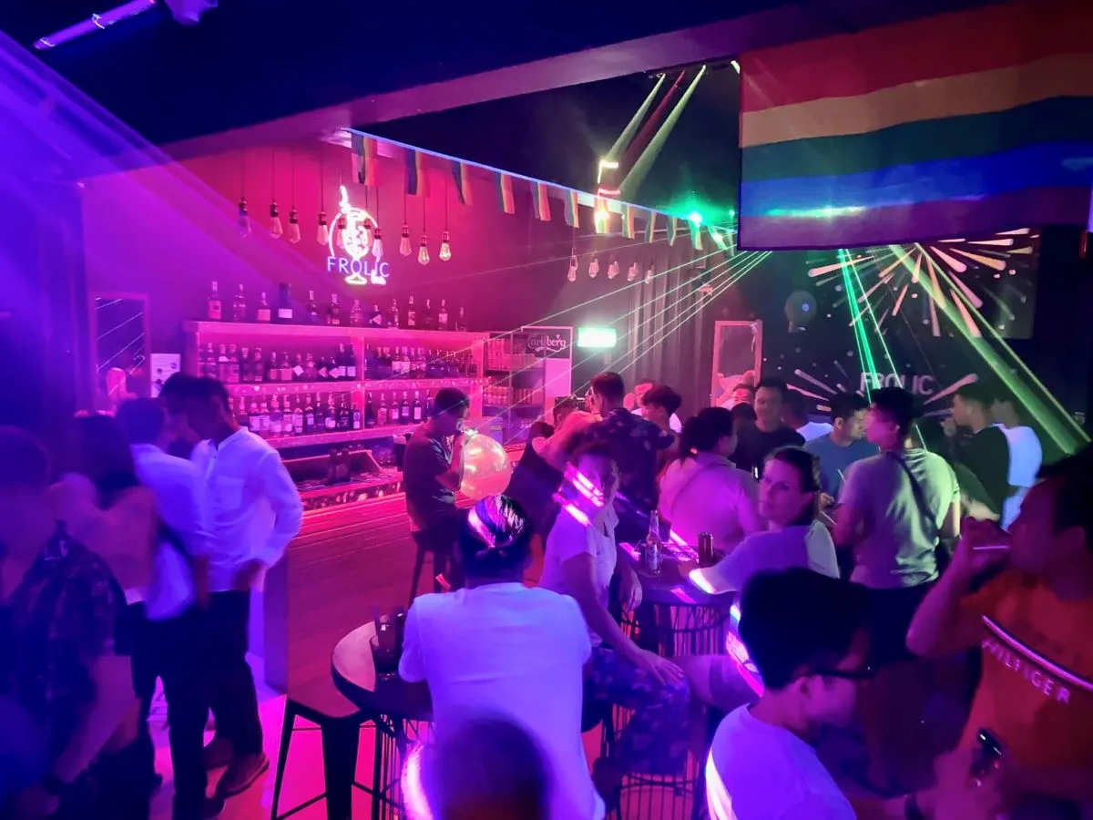 Frolic Bar