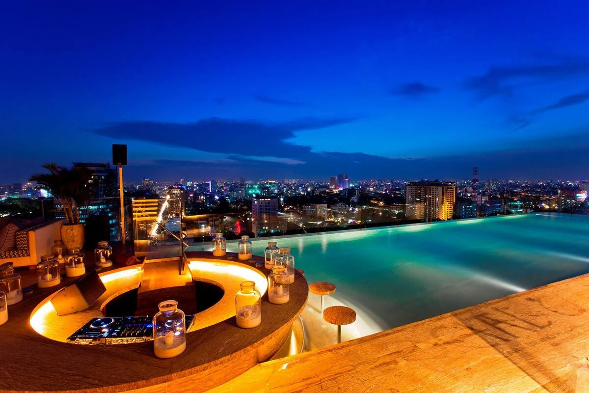 Social Club Rooftop Bar