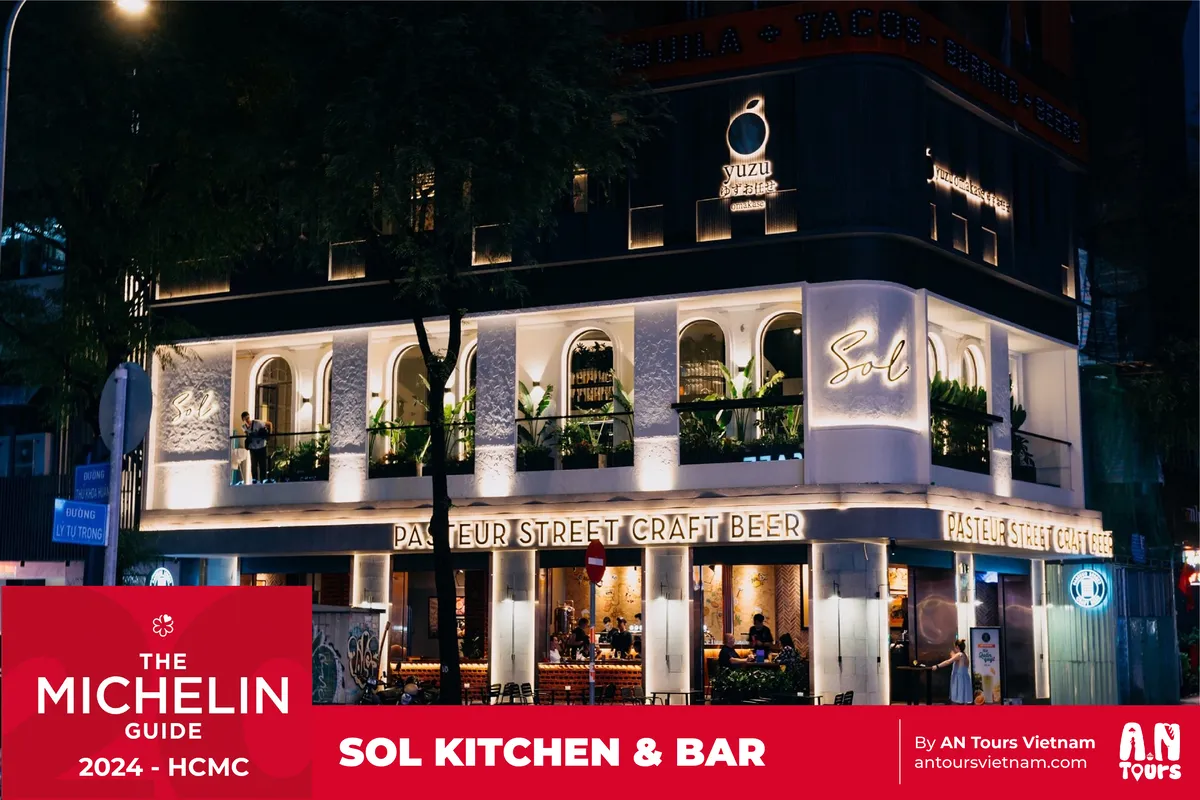 21 - Sol Kitchen & Bar