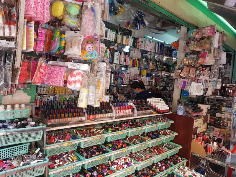 Kim Bien Market