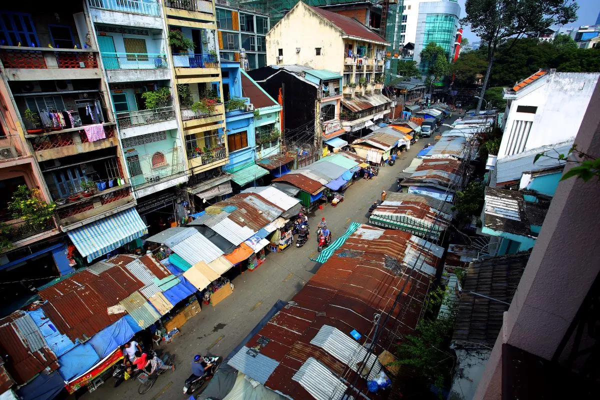 Ton That Dam Market (Cho Cu)