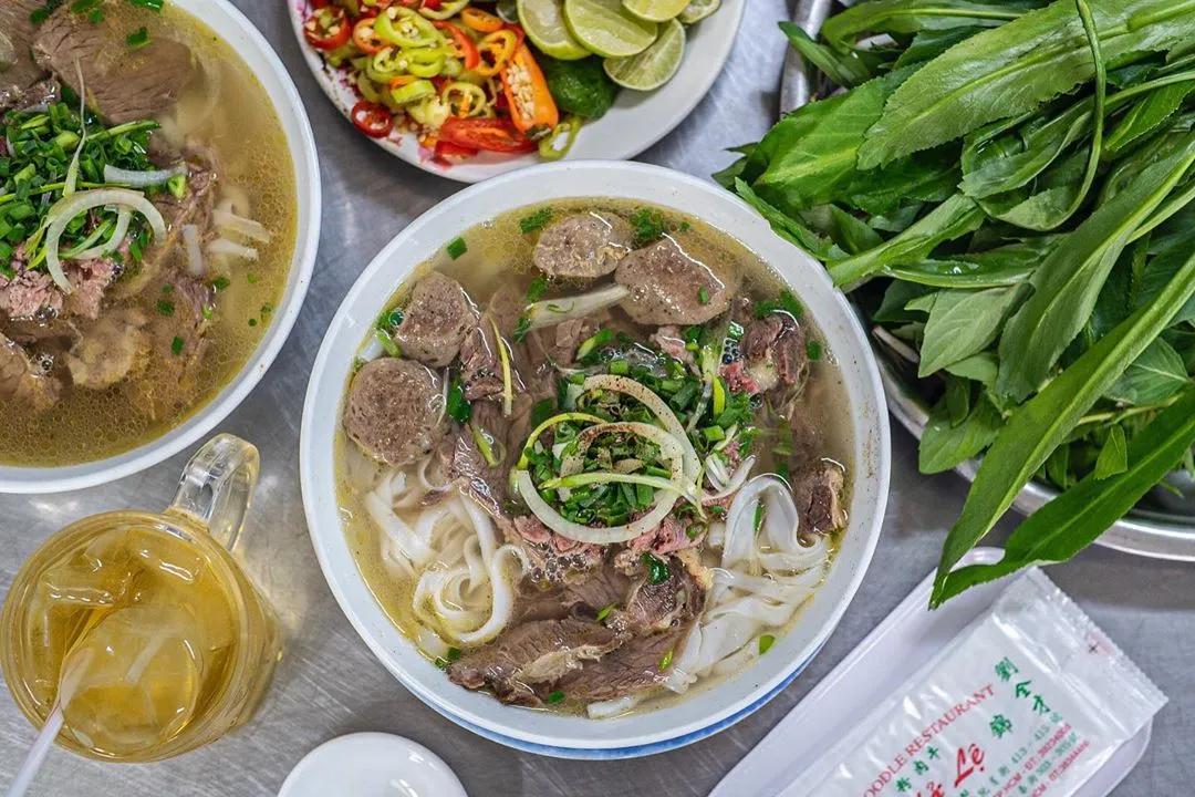 Pho Le