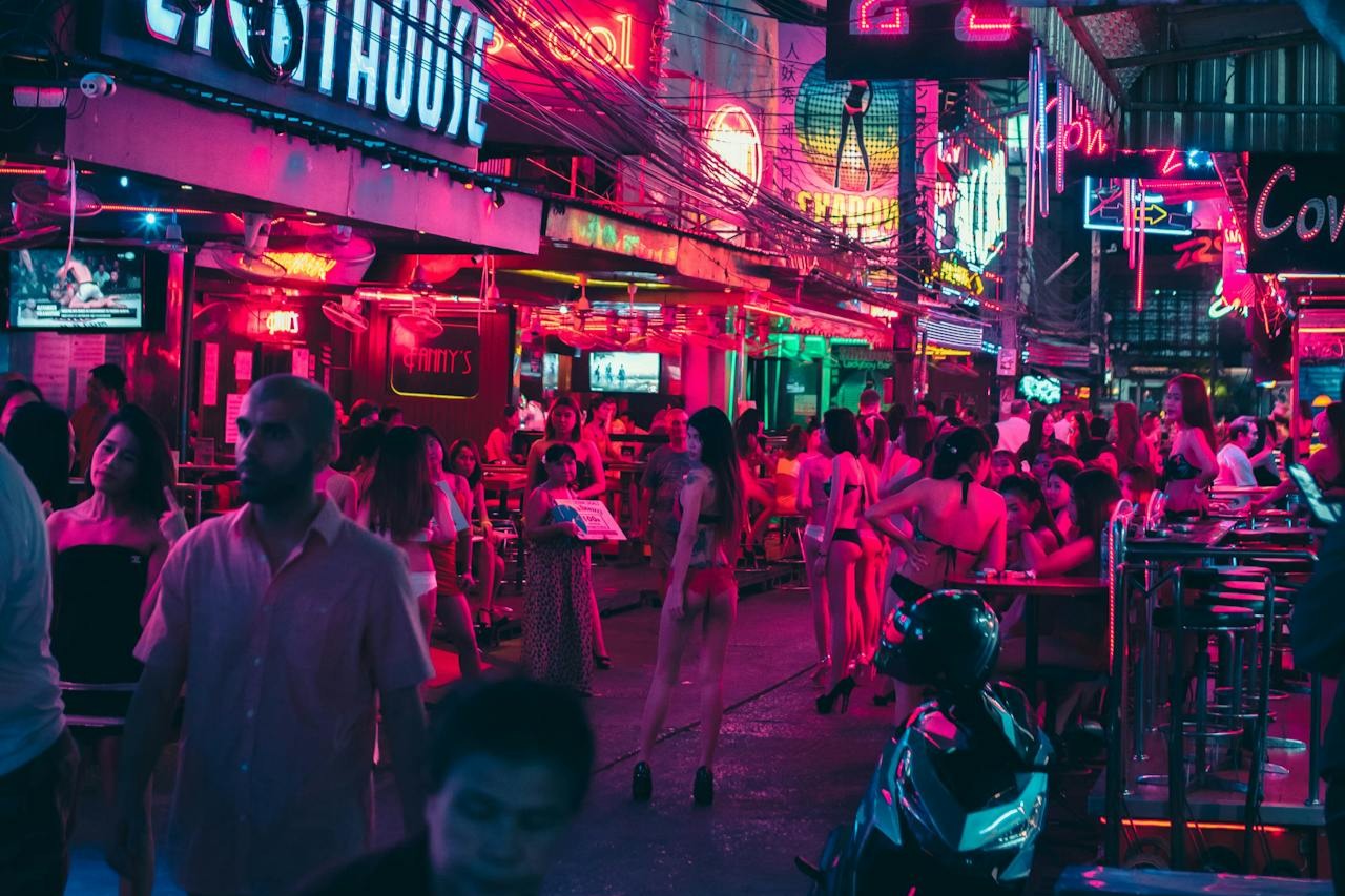 Bangkok Red Light District - Secrets, Price and where to find
